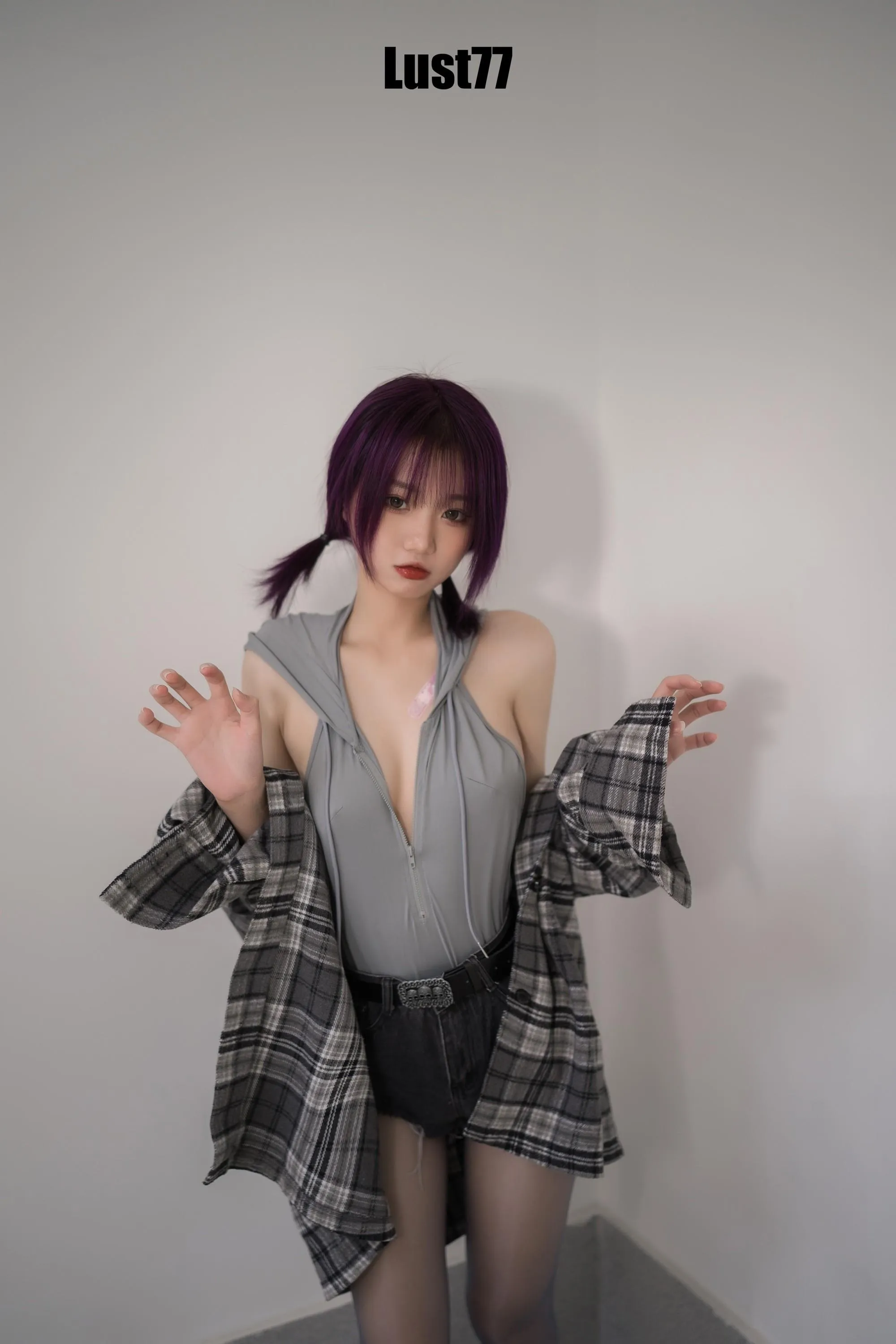 柒柒要乖额 – NO.050 小灰兔 [71P]插图6